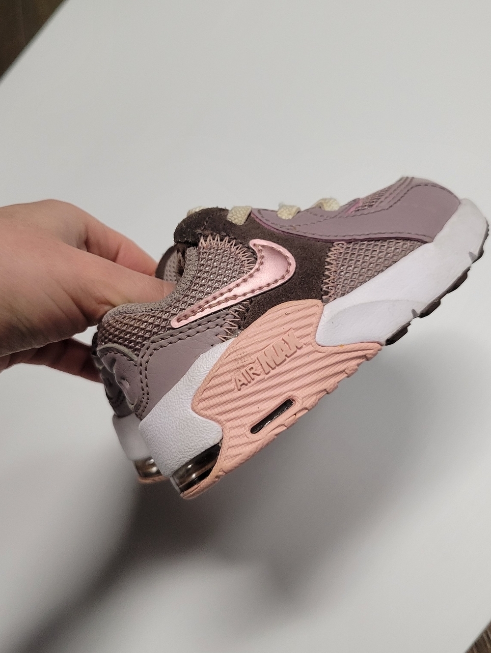 Nike Air Max 90 Baby Sneakers Size 4C - Pink/Lavender/Brown - Picture 4 of 7
